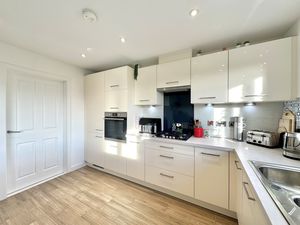 Photo 10- click for photo gallery